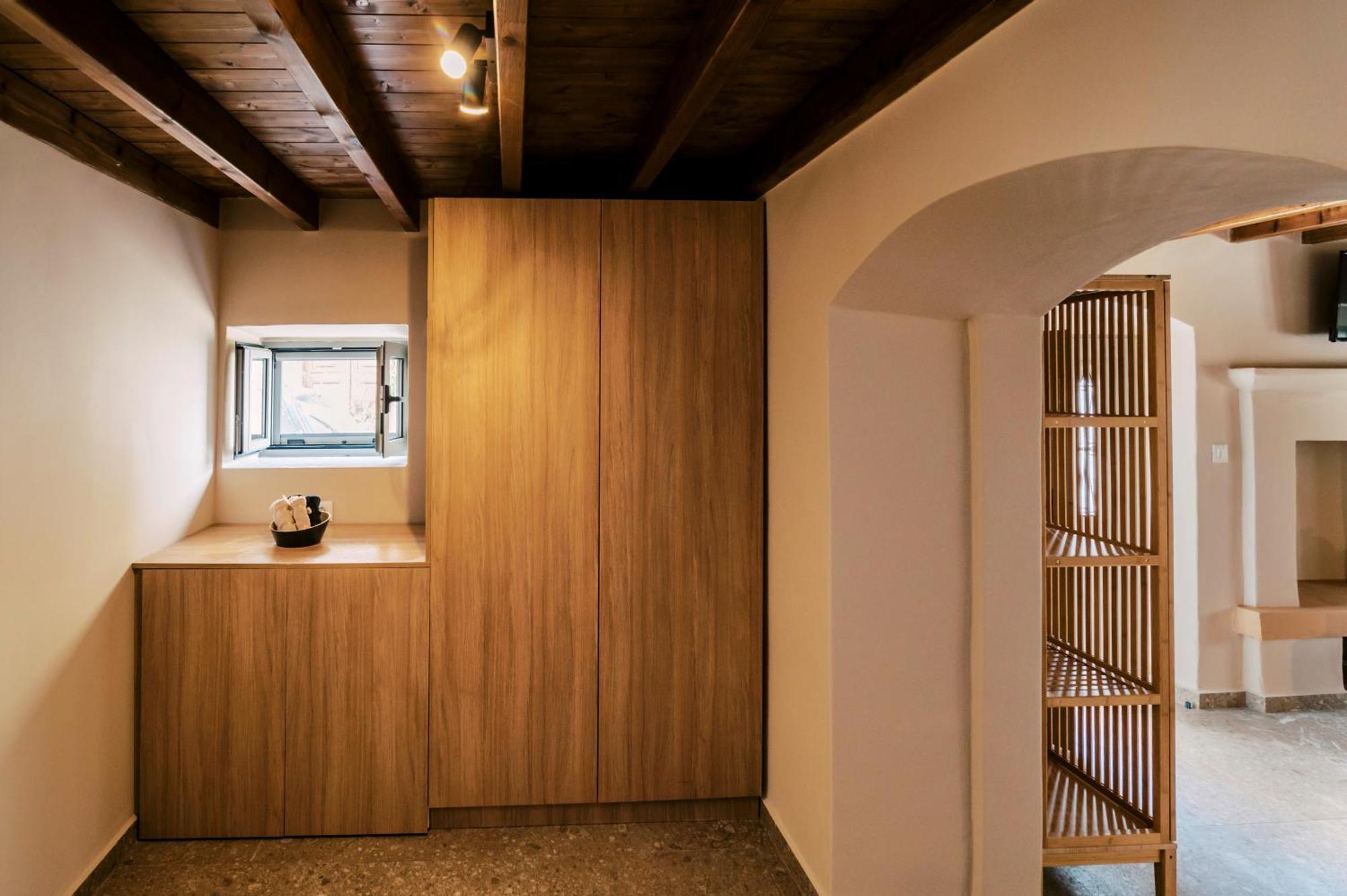 Ferienhaus Rizes Traditional House