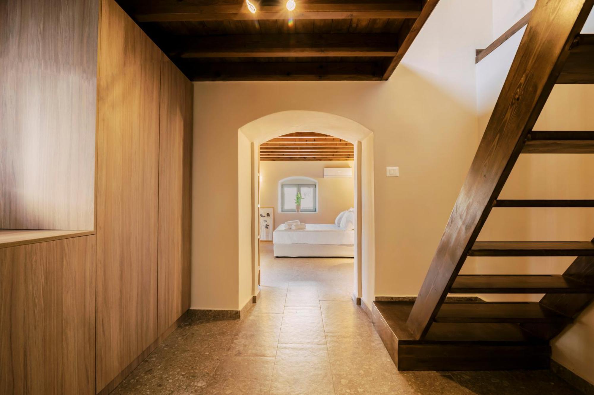Rizes Traditional House